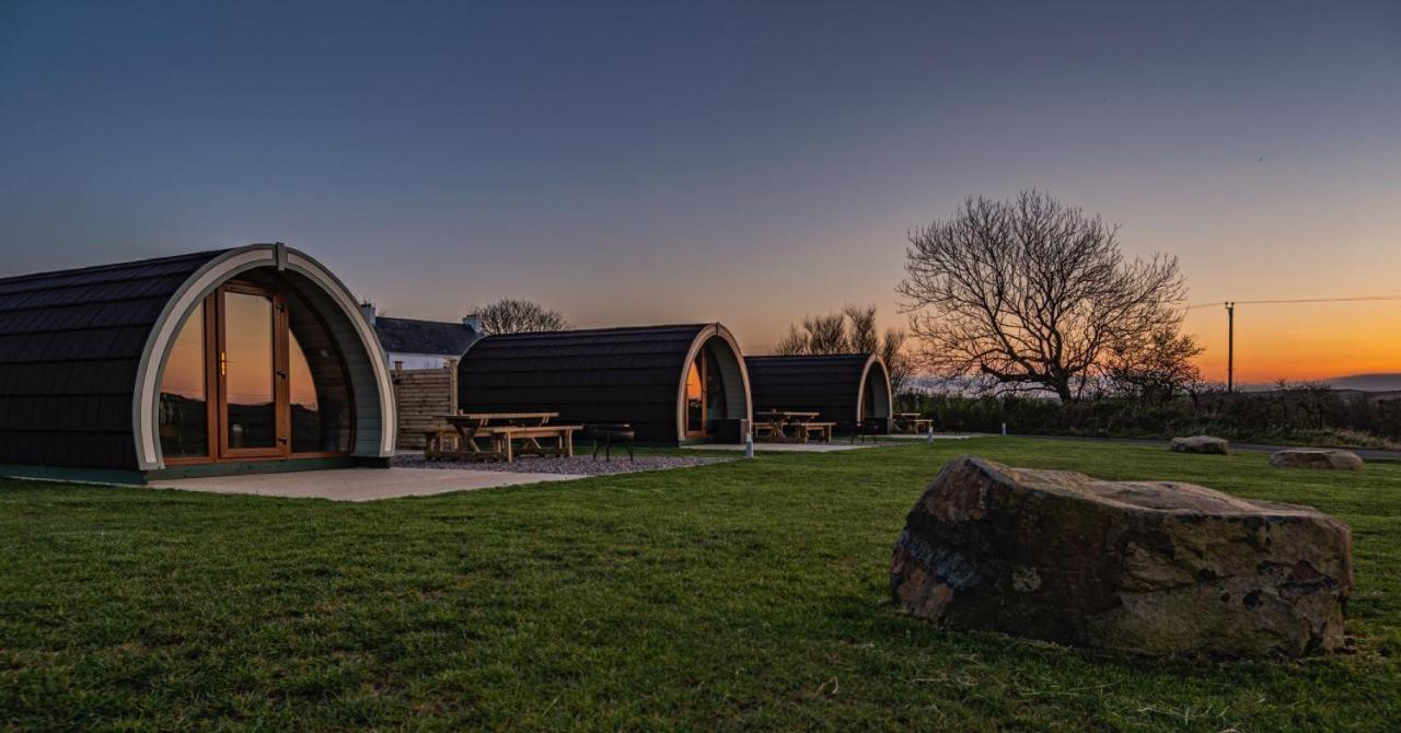Causeway Country Pods Hotel Bushmills Exterior foto