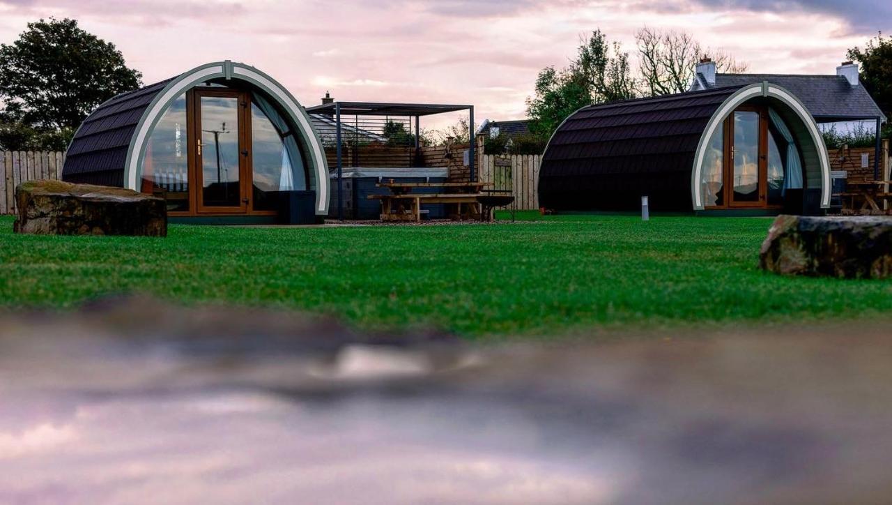 Causeway Country Pods Hotel Bushmills Exterior foto