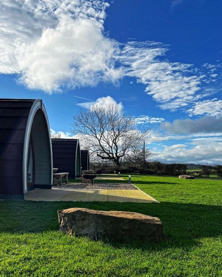 Causeway Country Pods Hotel Bushmills Exterior foto